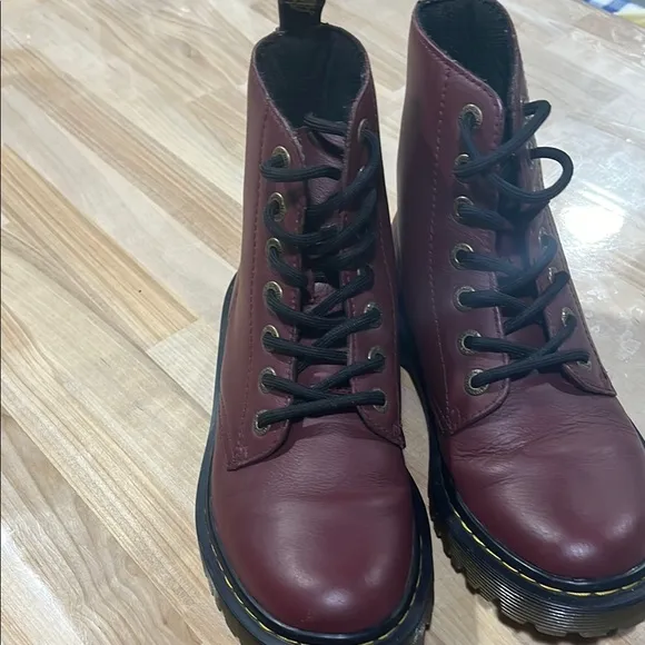 Dr. Martens boots Women's Burgundy Boots Luana women’s size 6