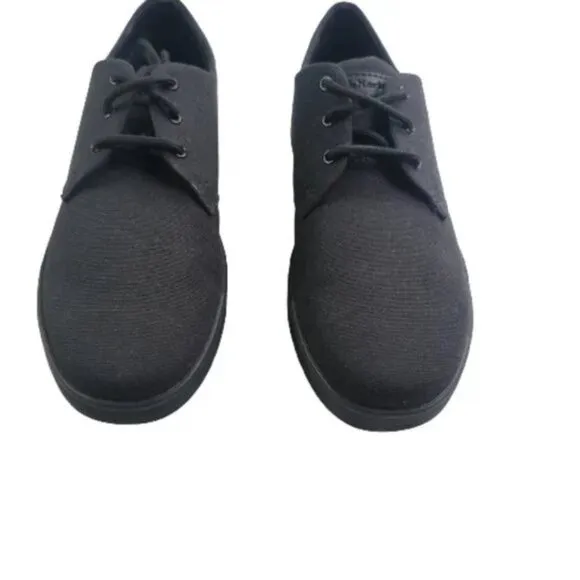 Dr. Martens Cairo Low Canvas Unisex Sneakers NWOT Men 7 WM 8