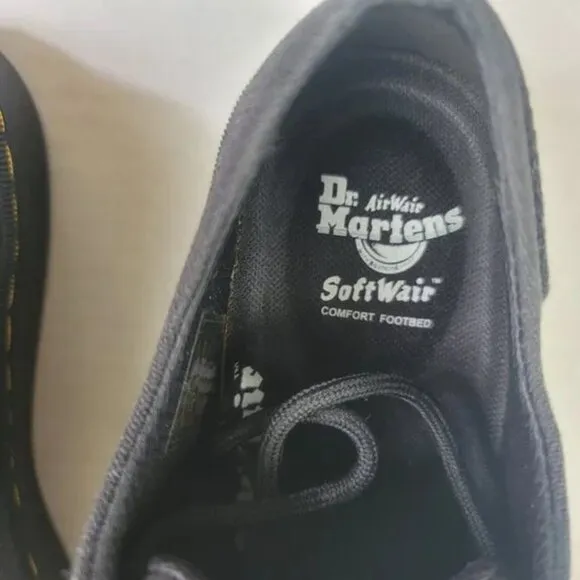Dr. Martens Cairo Low Canvas Unisex Sneakers NWOT Men 7 WM 8