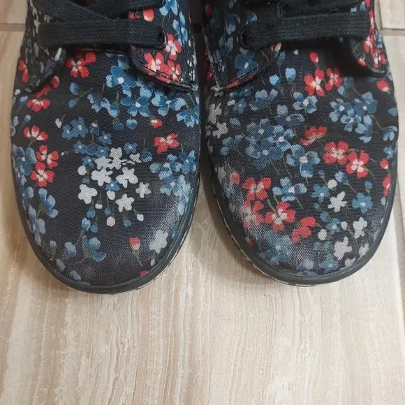 Dr. Martens Floral Maelly Canvas Lace Up Boots