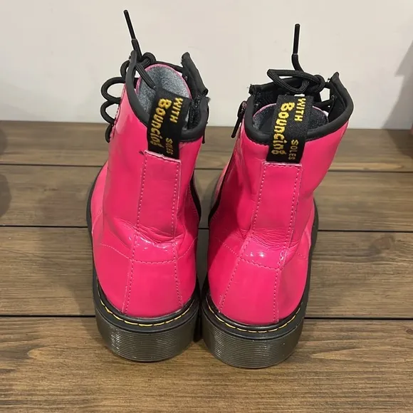 Dr Martens hot pink patent leather 1460 combat lace up ankle boots Size 7