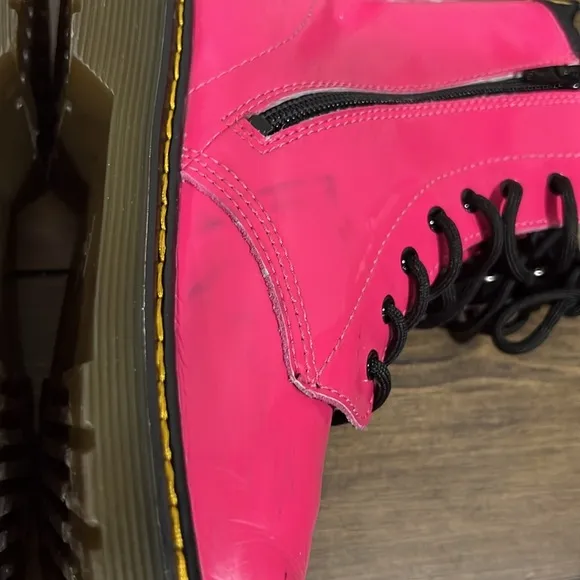 Dr Martens hot pink patent leather 1460 combat lace up ankle boots Size 7