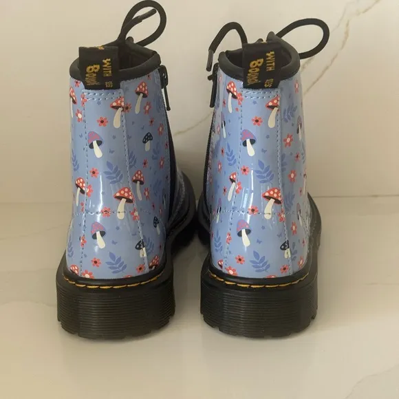 Dr Martens junior 1460 patent woodland lace up boots