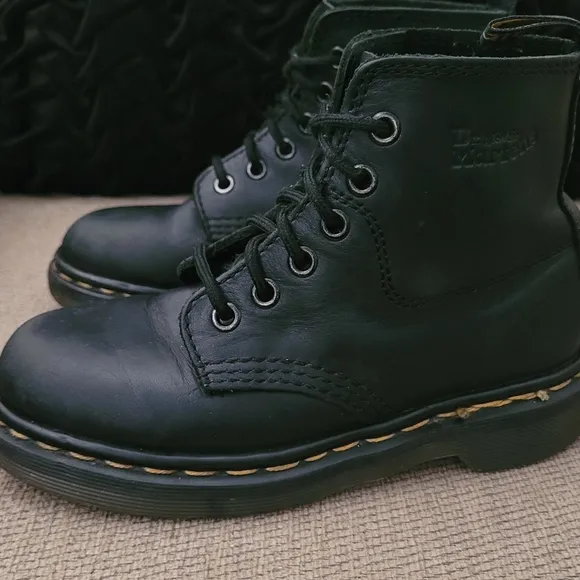 DR MARTENS KIDS UNISEX BLACK 8175 LACE UP BOOTS