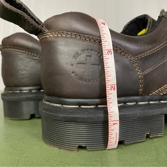 Dr. Martens Low Boot/Oxfords with Contrast Stitching #14901001