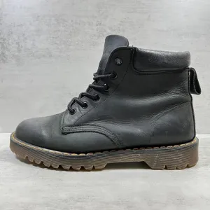 Dr Martens Made In England 6-Eye Leather Lace Up Boots - Women's Size 8 US