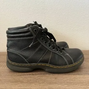 Dr. Martens Sirota Leather Chukka Boots, Size 8