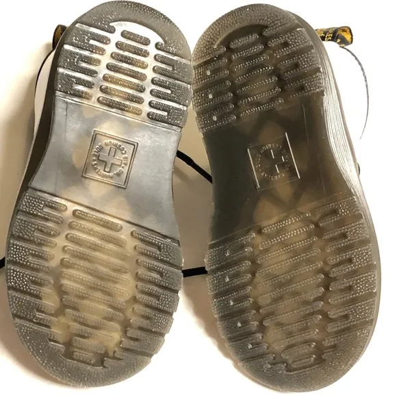 Dr Martens white Zavala T  toddler girl lace up leather boots