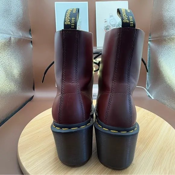 Dr. Martens Women’s Clemency Lace-Up Boots Brown Sz 5