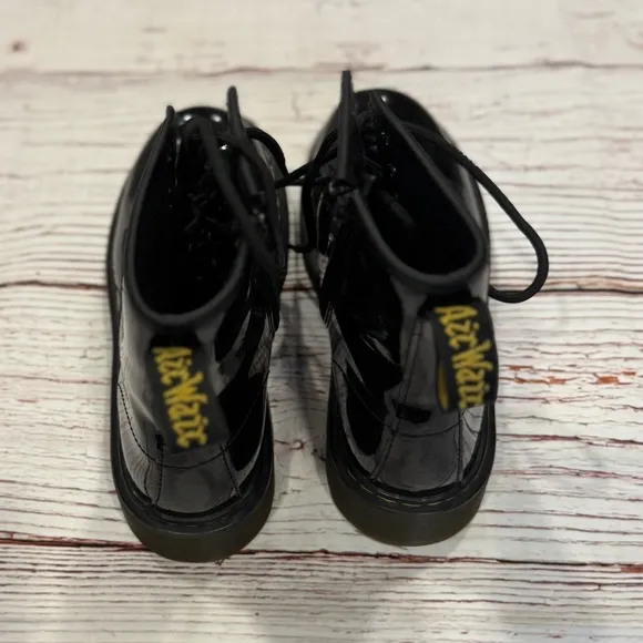 Dr Martens Youth 1460 Patent Leather Lace Up Combat Boots Sz 5M 6L