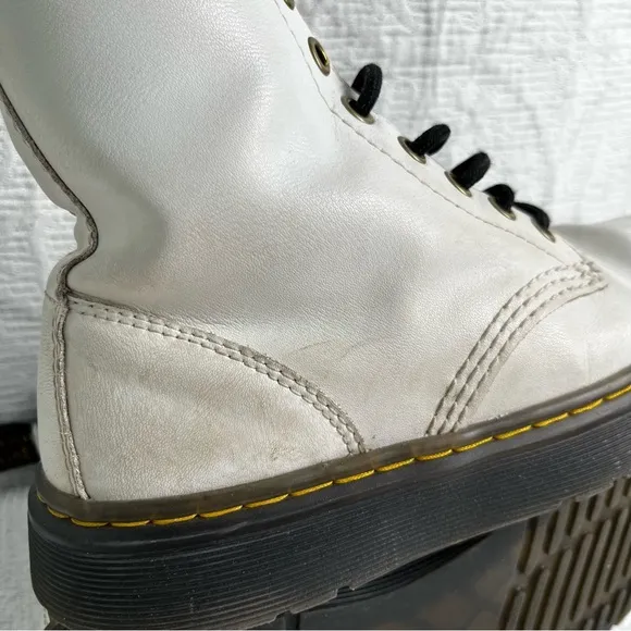 Dr Martens Zavala Mens 5 Womens 6 US White Lace Up Leather Boots Combat DM Docs