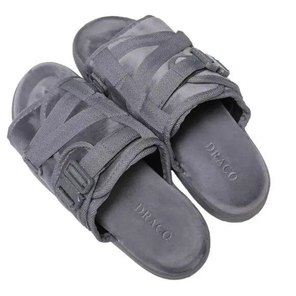 DRACO Cool Grey Dracos Slides Size 9-10 NWT in packaging