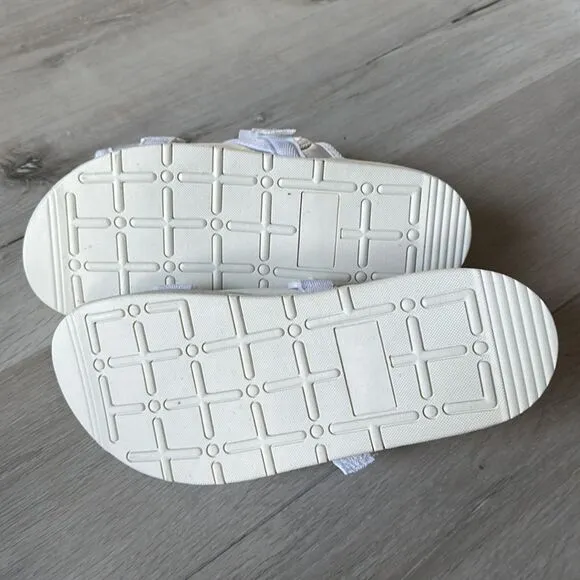 DRACO Cool Grey Dracos Slides Size 9-10 NWT in packaging