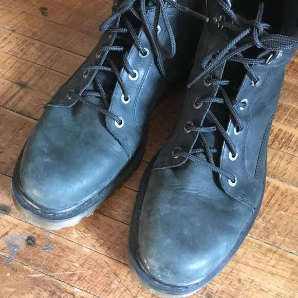 Dr Martens black lace up Nashville lace up boots