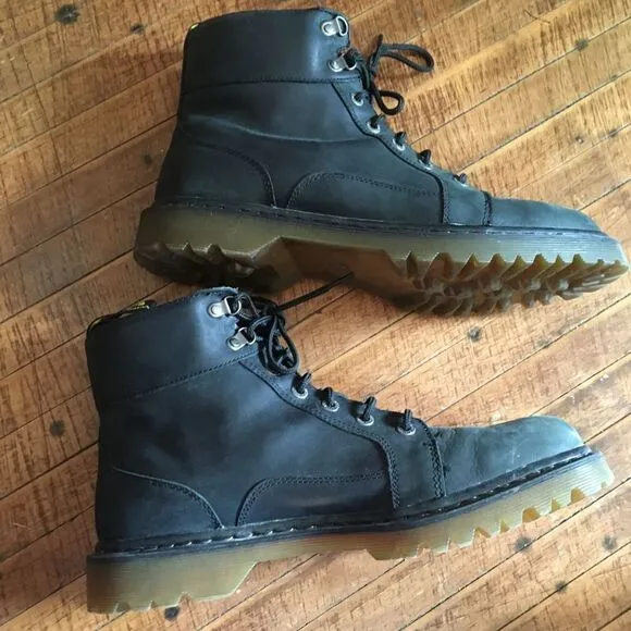 Dr Martens black lace up Nashville lace up boots