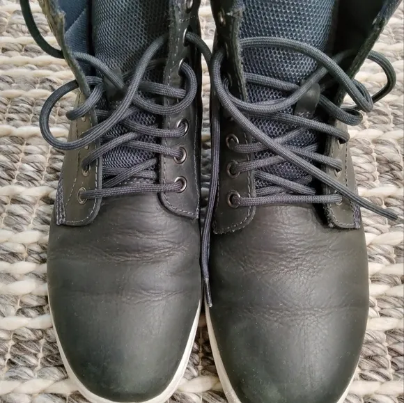 Dr.Martens Rigal Lace-Up Boots Size M-8 L-9