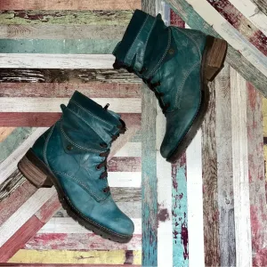 Dromedaris Kara Suede Teal Lace-Up Boots EUC Inside Zipper Leather Boho 8-8.5