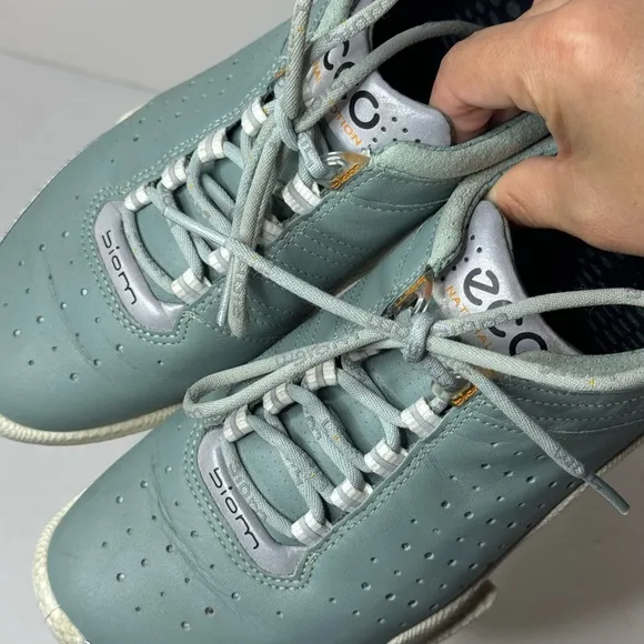 ECCO Biom C Low Women's Leather Outdoor Sneakers