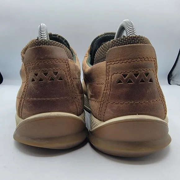 Ecco Byway Tred GTX Sneakers Mens 6 Goretex Shoes Brown Outdoor Casual Lace Up