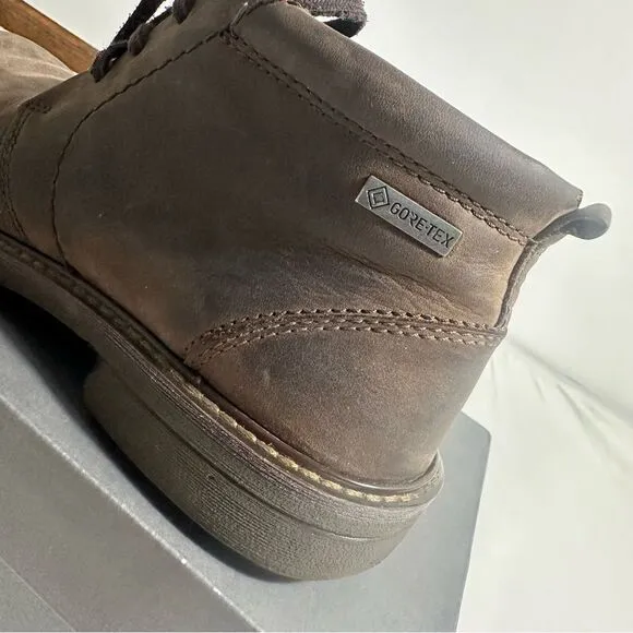 ECCO Turn Brown Leather Gore-Tex Chukka Boots Mens EU 41 US 7-7,5 ( Fits Like 8)