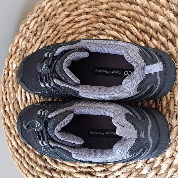 Ecco Womens Terracruise LT Black Waterproof Hiking/Outdoor Sneakers‎ Size 7-7.5