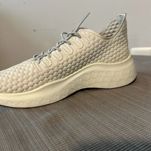 Echo THERAP M Men's Town Sneaker light gray size 40 US 9