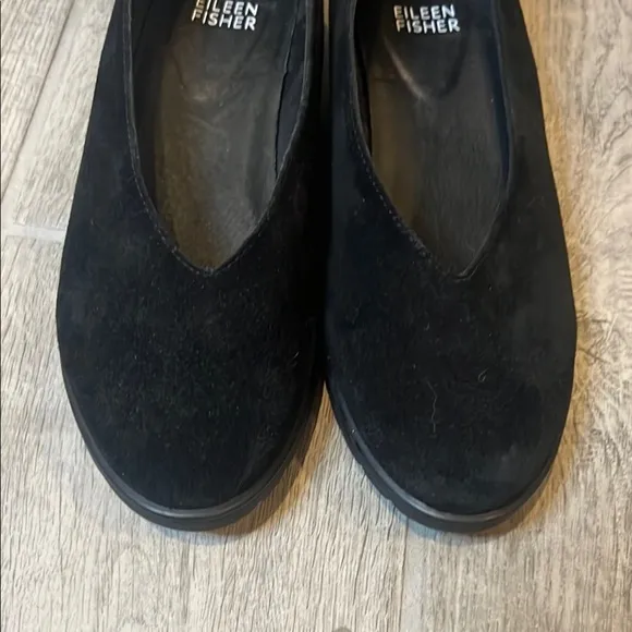 Eileen Fisher Black Flats &amp; Loafers with Slip-On Style