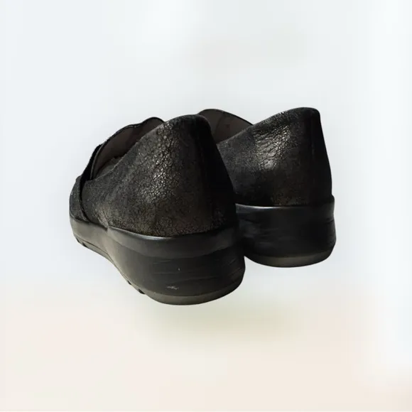 Eileen Fisher slip on rubber sole loafers