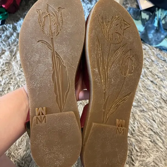 El Naturalista Red Flats Comfortable Slip-On Loafers