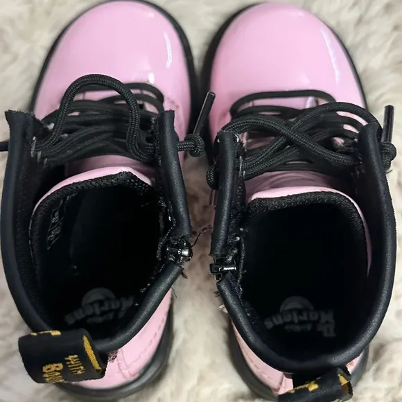 EUC Dr. Martens 1460 Boot - Kids Size 9