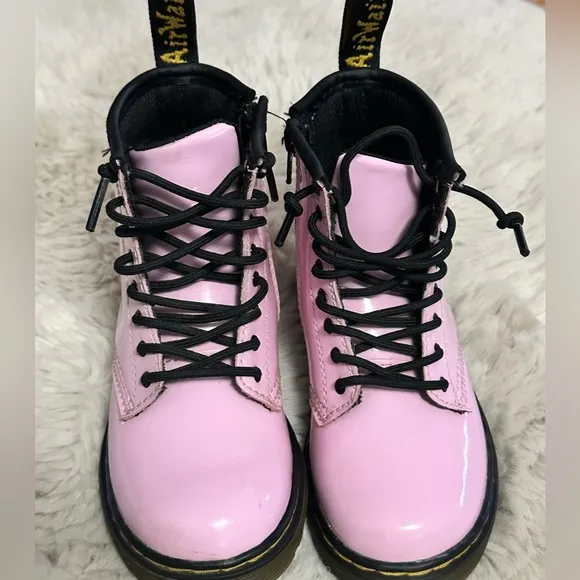 EUC Dr. Martens 1460 Boot - Kids Size 9