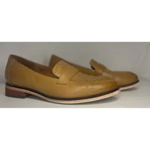 EUC Mona Flying Women's Comfort Real Italian Brown Leather Loafers Sz 9