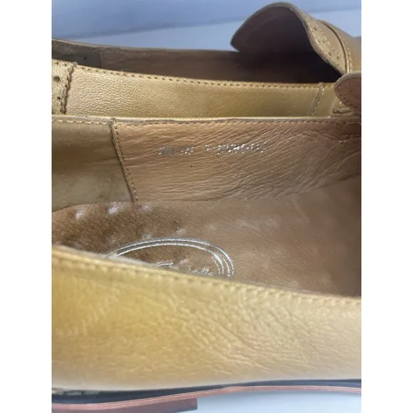 EUC Mona Flying Women's Comfort Real Italian Brown Leather Loafers Sz 9