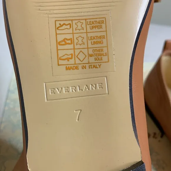 Everlane Tan Leather Ballet Flats Minimalist Design