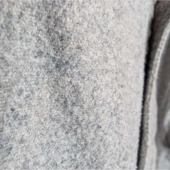 Field &amp; Stream Vintage Gray Fleece Button-Up Shirt Men's Medium - Short arms.