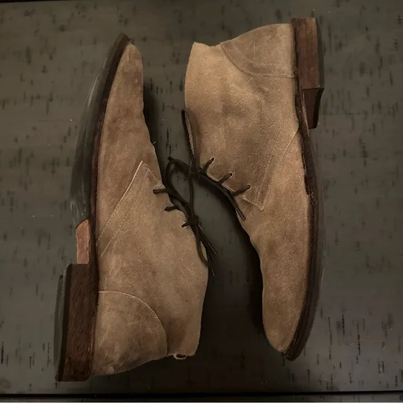 Fiorentina   Baker Men’s Leather Lace-Up Chukka Boots