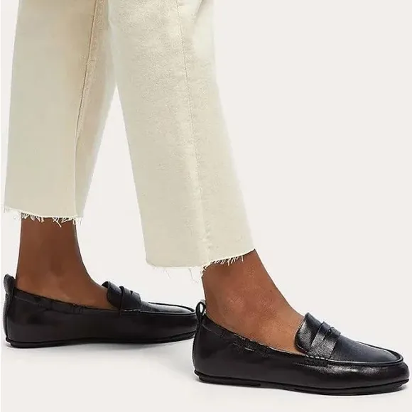FITFLOP women’s Allegro Leather Penny Loafers