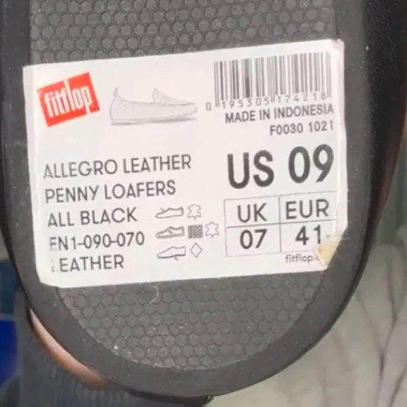 FITFLOP women’s Allegro Leather Penny Loafers