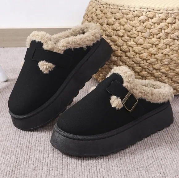 Fluffy Haven Thermal Slides - Black