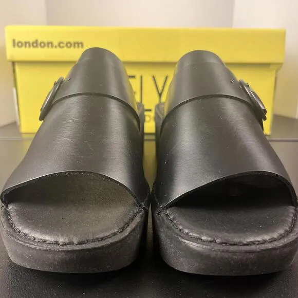 FLY LONDON EPLE519FLY Lightweight Black Leather Chunky Heel Platform Sandal