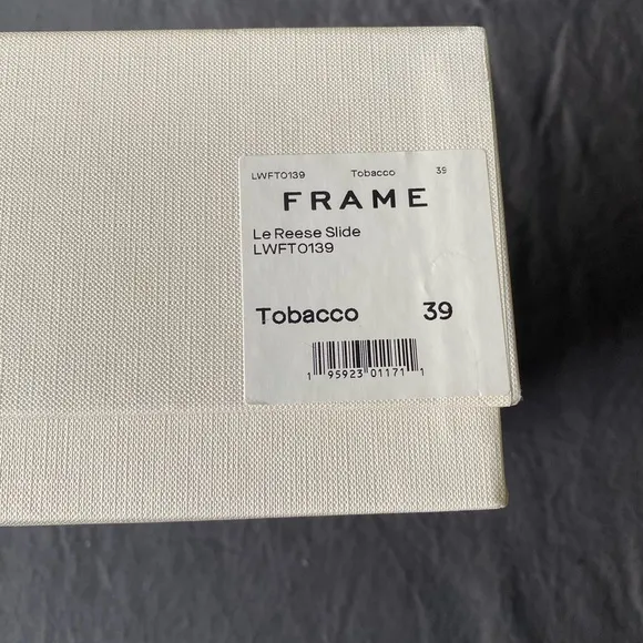 Frame Le Reese slide