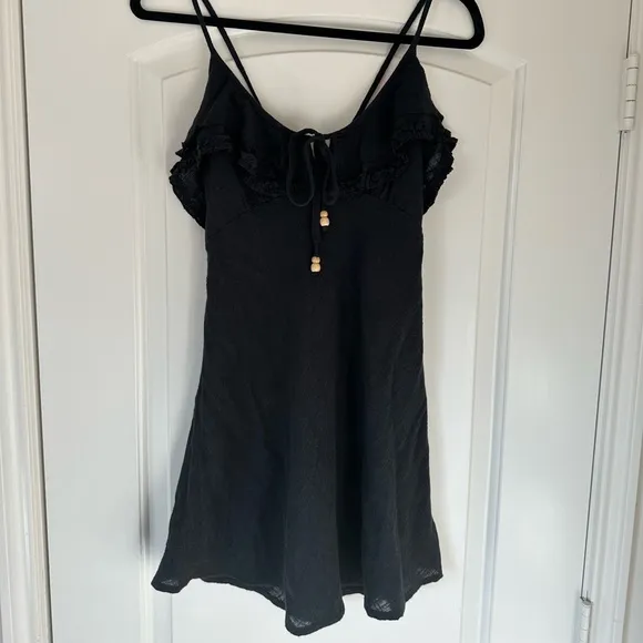FREE PEOPLE LOVE FOREVER MINI DRESS‎ IN BLACK