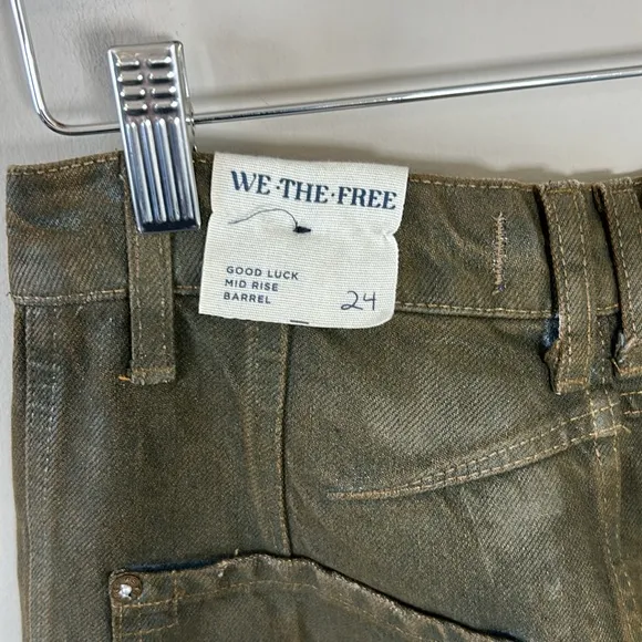 Free People We The Free Good Luck Coated Mid Rise Barrel Jean Vegan Sz 24 NEW