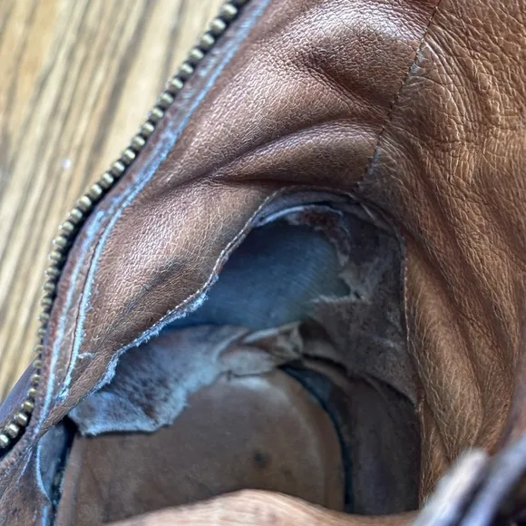 Frye Bowery lace up leather boots