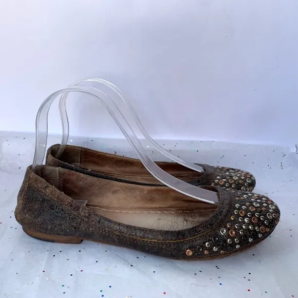 Frye Carson Brown Distressed Leather Gold Studded Grommet Ballet Flat -  Size 8