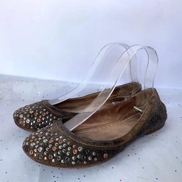 Frye Carson Brown Distressed Leather Gold Studded Grommet Ballet Flat -  Size 8