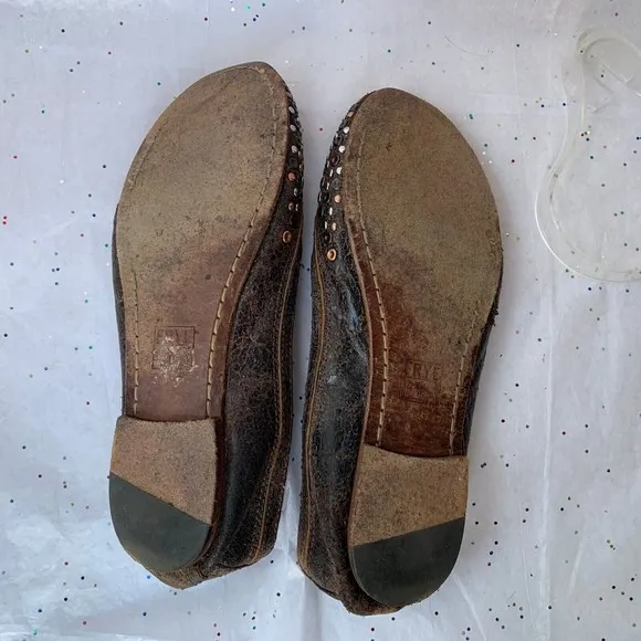 Frye Carson Brown Distressed Leather Gold Studded Grommet Ballet Flat -  Size 8