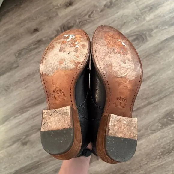 Frye Carson Lace Up Boots
