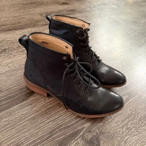 Frye Carson Lace Up Boots