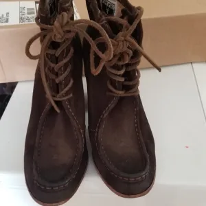 Frye Lace Up Boots